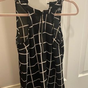 Black and white patterned shirt